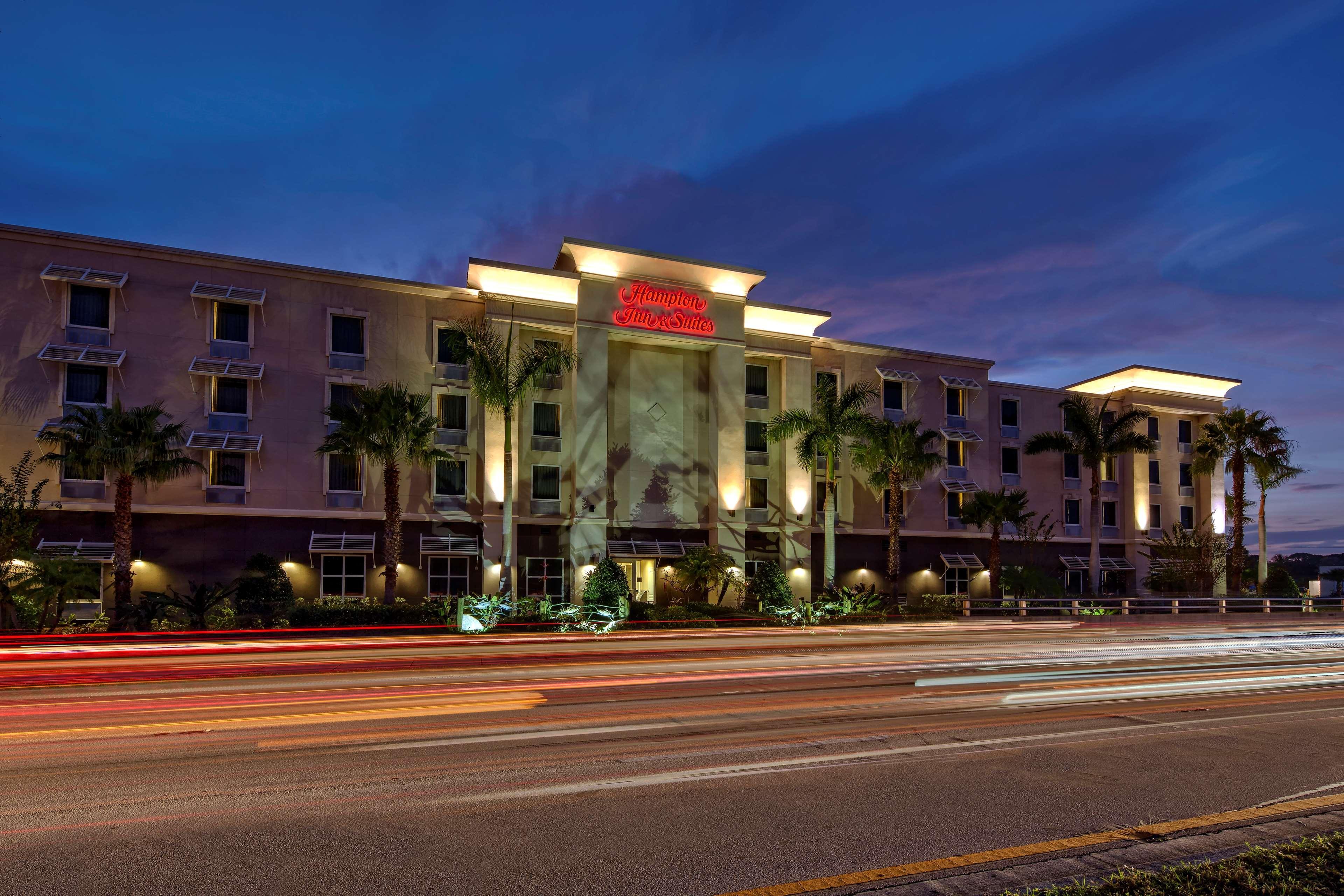 Hampton Inn & Suites Stuart-North Bagian luar foto
