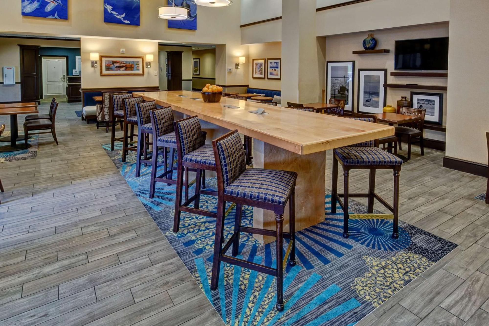 Hampton Inn & Suites Stuart-North Bagian luar foto