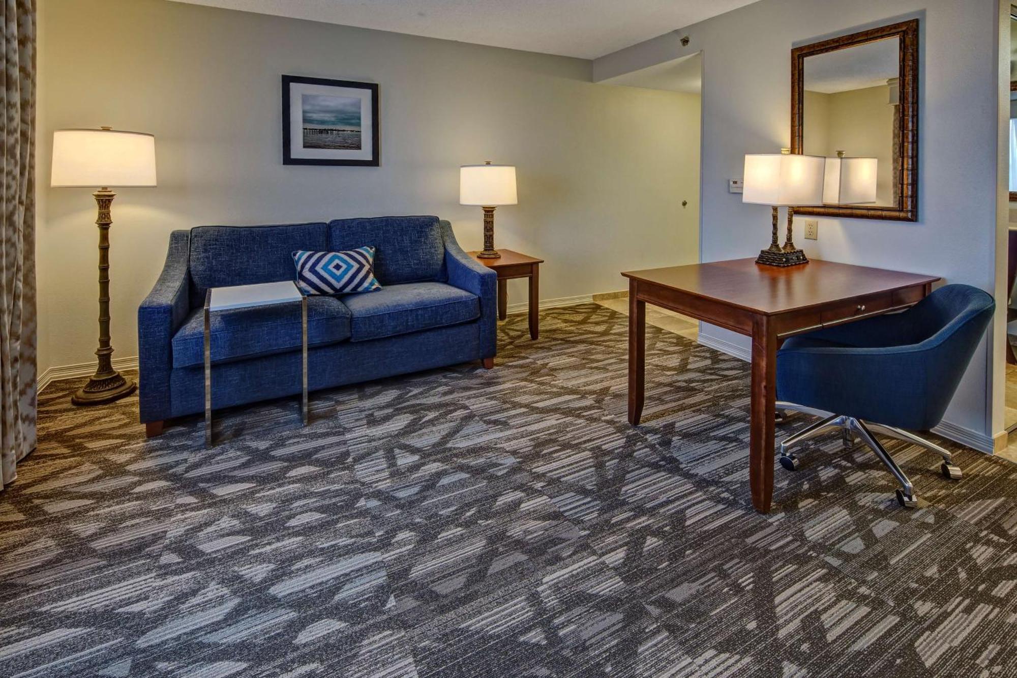 Hampton Inn & Suites Stuart-North Bagian luar foto